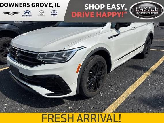 VOLKSWAGEN TIGUAN 4MOTION 2022 3VV8B7AXXNM086408 image